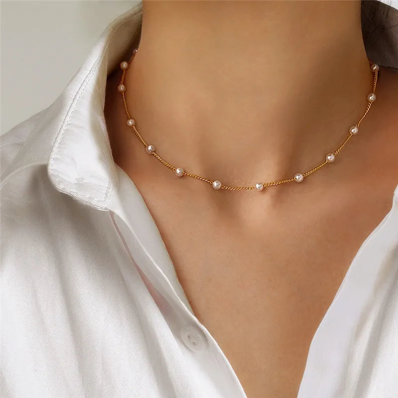 Neck Chain and Pearl Choker