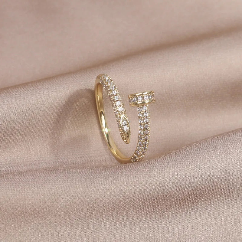 Nail Ring