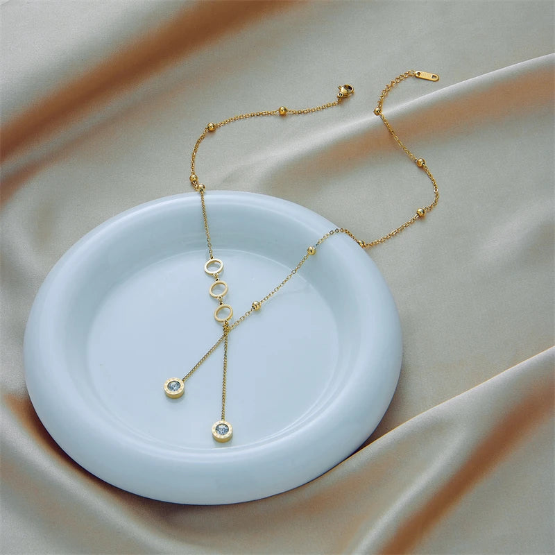 Roman Necklace