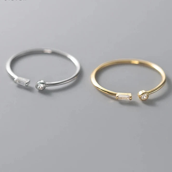 Minimalist Clear Rings